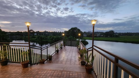 Riverscape Tranquil Serviced Apartments Copropriété in Kochi