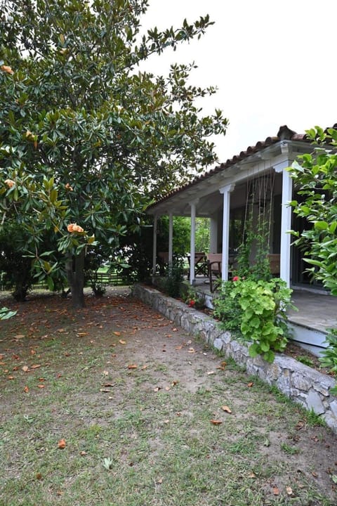 LIVADAKI COTTAGE Villa in Troulos