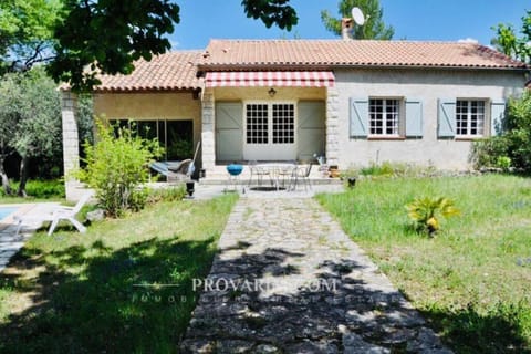 Peaceful house with pool Villa in Fayence