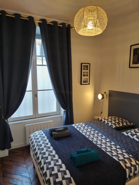 Appartement quartier St Louis avec terrasse Apartment in Versailles