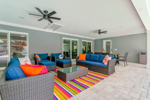 Panhandle Luxury At North Lagoon House in Upper Grand Lagoon