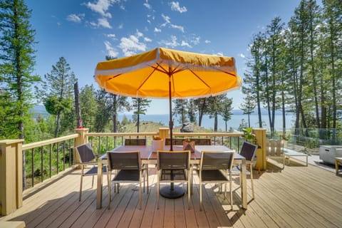 Stunning Bigfork Home with Views of Flathead Lake! Haus in Bigfork