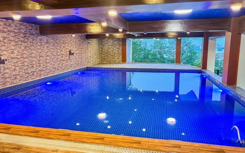 Spa and wellness centre/facilities, Pool view, Swimming pool