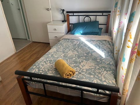 Single room share bathroom and kitchen Vacation rental in Canning Vale