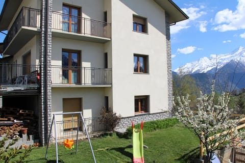 Property building, Garden view