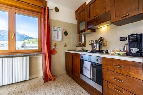 Kitchen or kitchenette, Mountain view