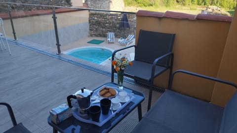 Balcony/Terrace, Pool view