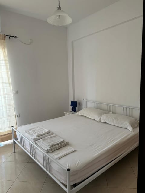 A quiet place for 4 people Apartment in Sarandë