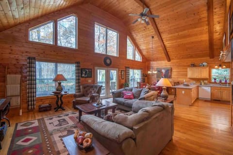 Moss Haven Cabin - Peaceful Blowing Rock Getaway House in Watauga