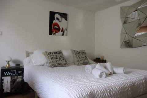 Lemodernlounge, hébergement cosy moderne spacieux Casa in Balaruc-les-Bains