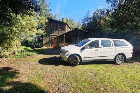 Remodelada Cabaña Antoleo a metros de Lago Vichuquén House in O'Higgins, Chile