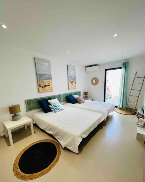 Villa d'architecte Cocoon 200m from beach Villa in Agde