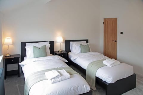 Modern Luxury 4 Bed House in the Heart of Macclesfield Haus in Macclesfield