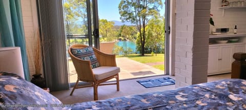 Bedroom, Garden view