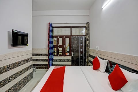 The Royal Stay Hotel in Noida