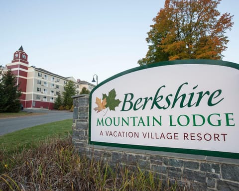 Berkshire Mountain Lodge Capanno nella natura in Lenox
