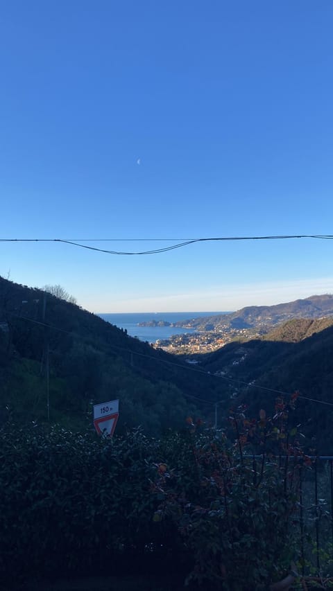 Day, Natural landscape, Mountain view, Sea view