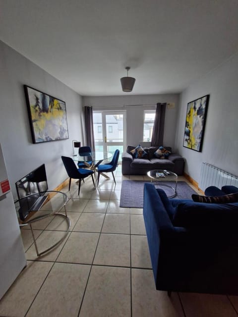 Cosy beachfront apartment in Salthill Galway city Apartment in Galway