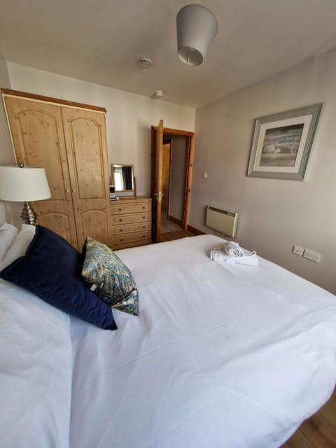 Cosy beachfront apartment in Salthill Galway city Apartment in Galway