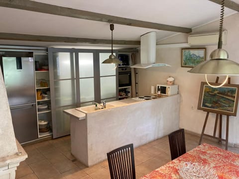 Kitchen or kitchenette, minibar, pet friendly