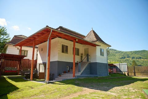 Property building, Mountain view