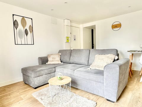 Le Ludique, duplex moderneavec Netflix Apartment in Limoges