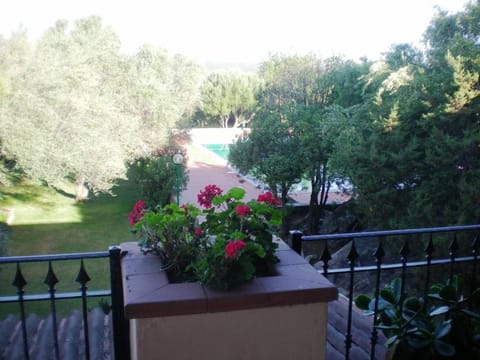 Summer, Balcony/Terrace, Garden view, Mountain view, Pool view, Quiet street view