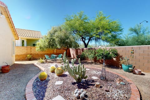 Home West Escape House in Oro Valley