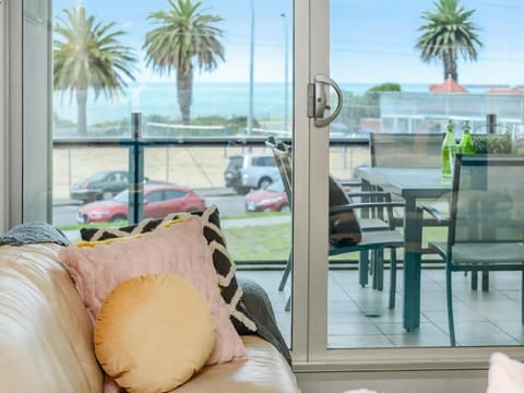 Seating area, Sea view