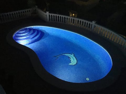 Night, Swimming pool