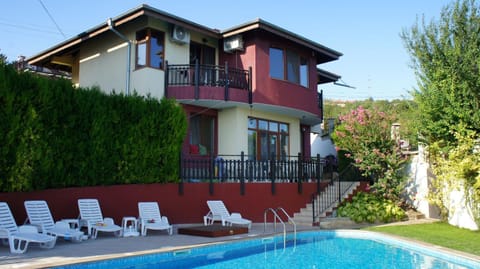 Facade/entrance, Day, Summer, On site, Pool view