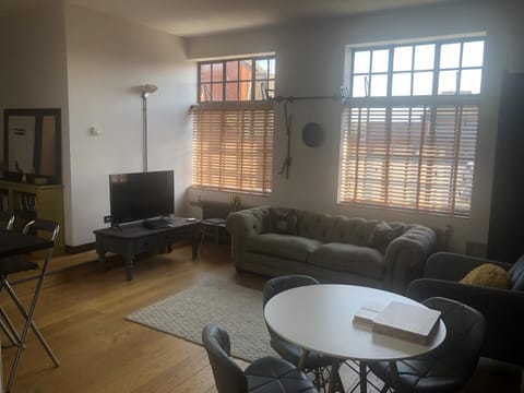 Communal lounge/ TV room, Living room