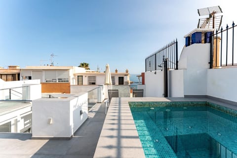 CT 193 - Faro's White Dream in Pedregalejo Beach - Málaga City Apartment in Malaga