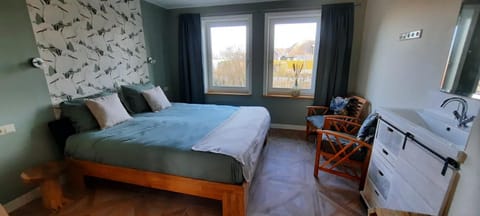 B&B de Zilverreiger Bed and Breakfast in Wanneperveen