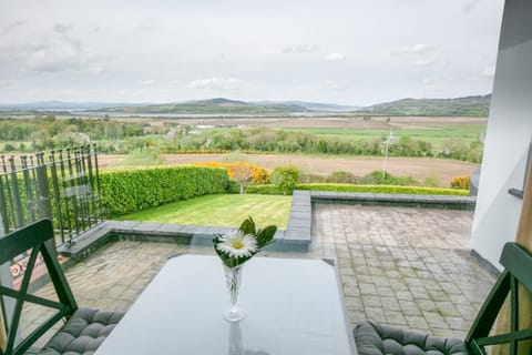 Natural landscape, Garden view, Mountain view