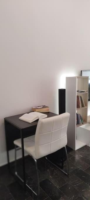 Athens Paradise Apartament 50 sqm Near To Metro #2 Apartment in Chalandri