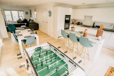 3 Bedroom Holiday Home by beach in Newquay House in Newquay
