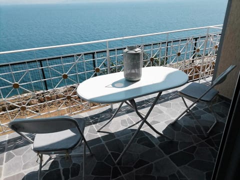 Vila SHAKAJ Country House in Sarandë