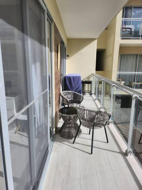 Apartamento moderno con piscina Condo in Dominicus