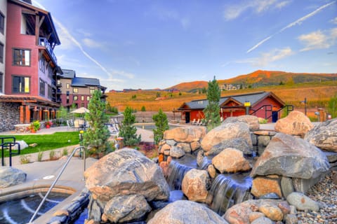 Mountain Vista Retreat House in Steamboat Springs