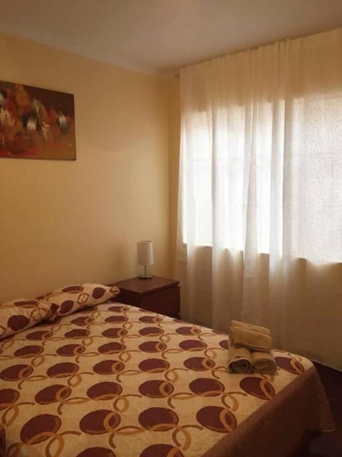 Sta Catalina / San Isidro , Furnished Family Home Apartment in Lince