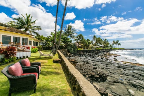 2br Oceanfront Cottage in Poipu- Alekona Kauai House in Poipu