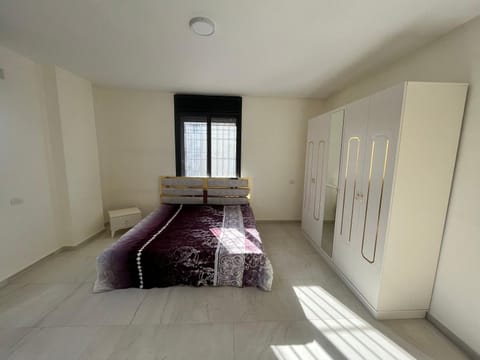German-Palestinian Appartement Casa vacanze in South District