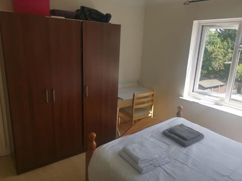 Cosy/Quiet one bedroom flat in Harrow Centre Apartment in Harrow