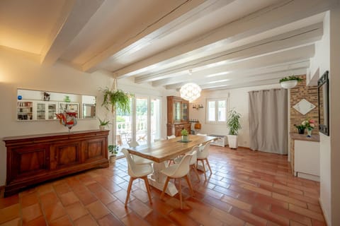 Ma Case en Provence - Maison climatisée avec piscine House in Saint-Maximin-la-Sainte-Baume