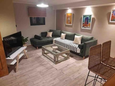 cozy studio in cite ennasr 1 Apartamento in Tunis