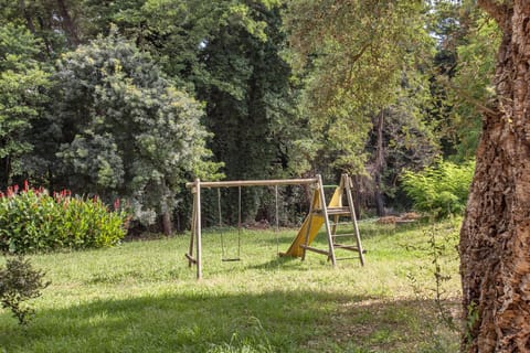 Patio, Garden, Garden view