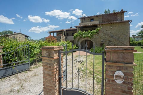 Borgo da Vinci Country House in Tuscany