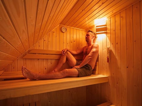 Tidy, child-friendly villa with a sauna in Limburg Villa in Roggel