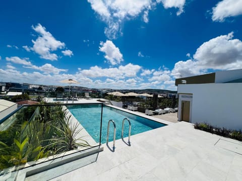 Day, Pool view, Swimming pool, sunbed